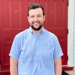 Meet your Posher, Adam